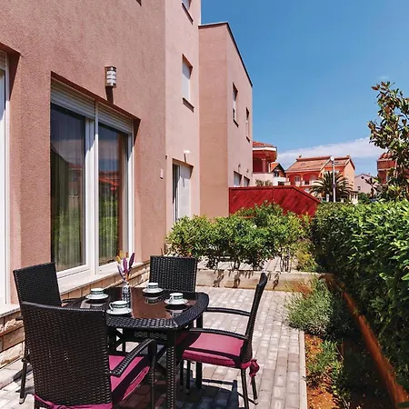40 *